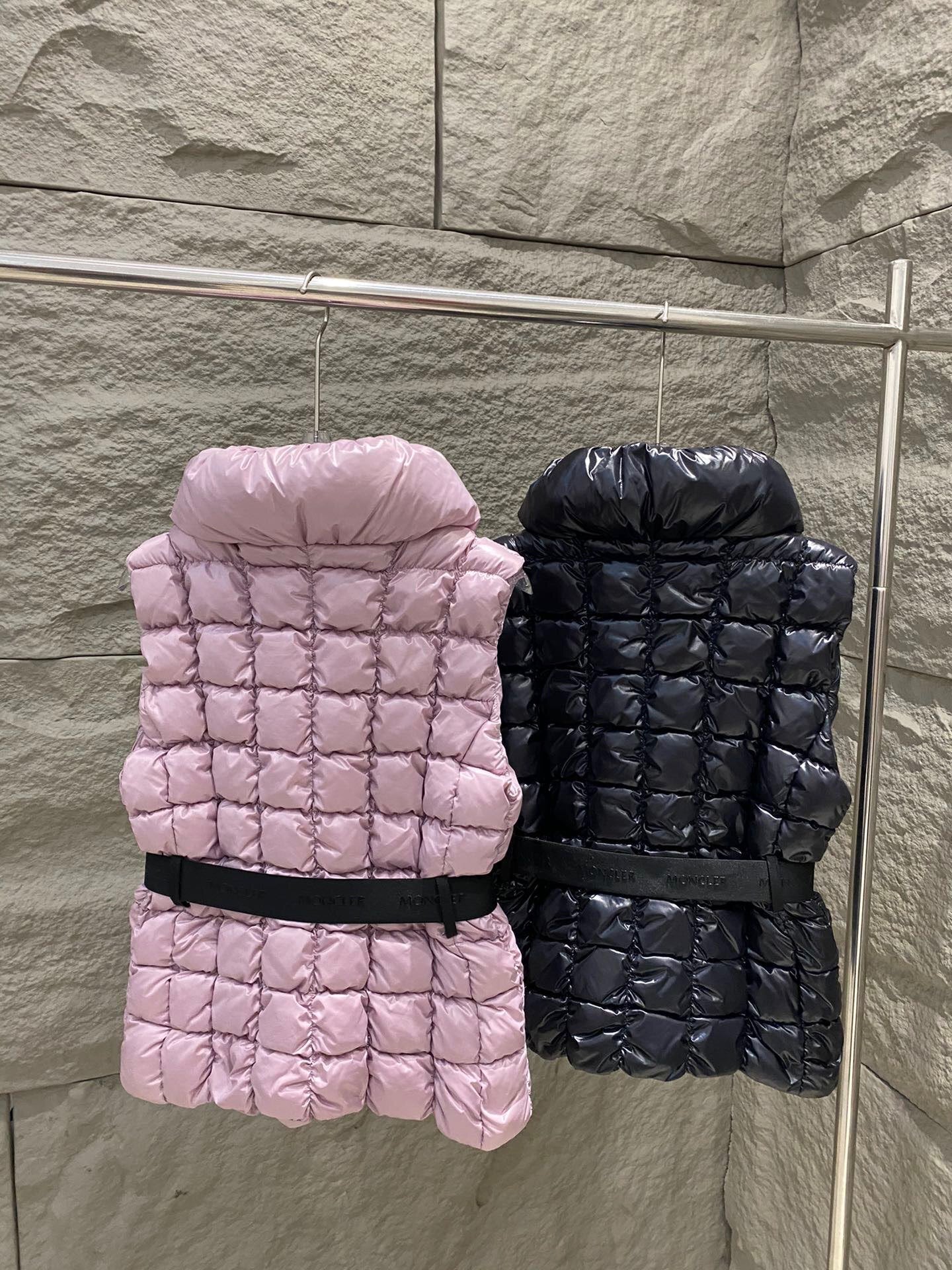 MONCLER GIBSON VEST