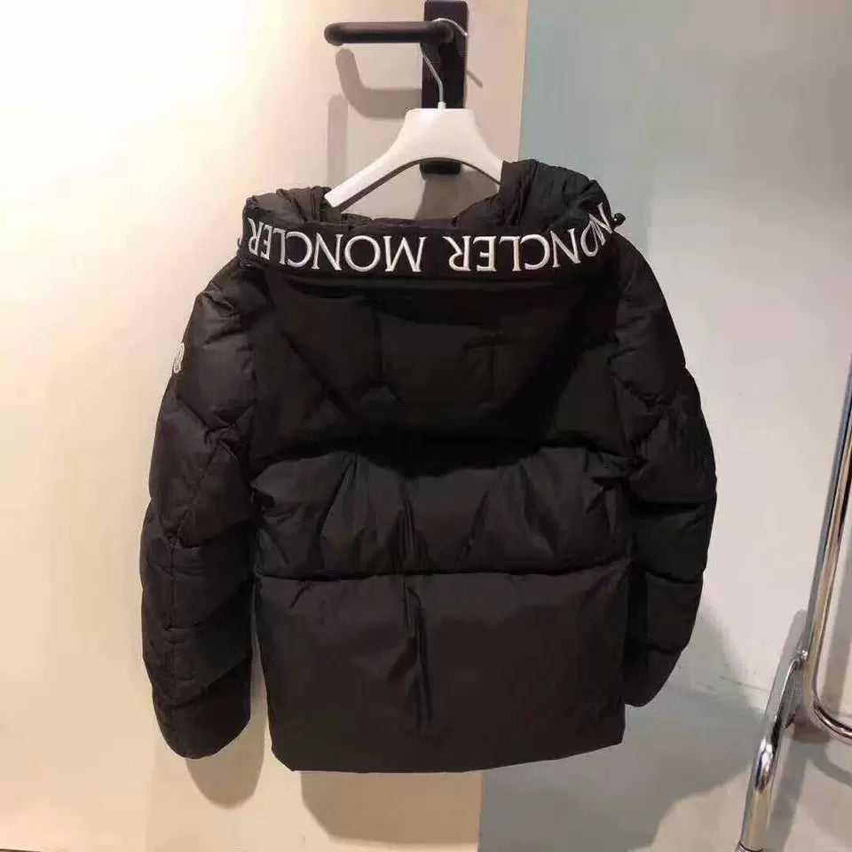 MONCLER TEXT