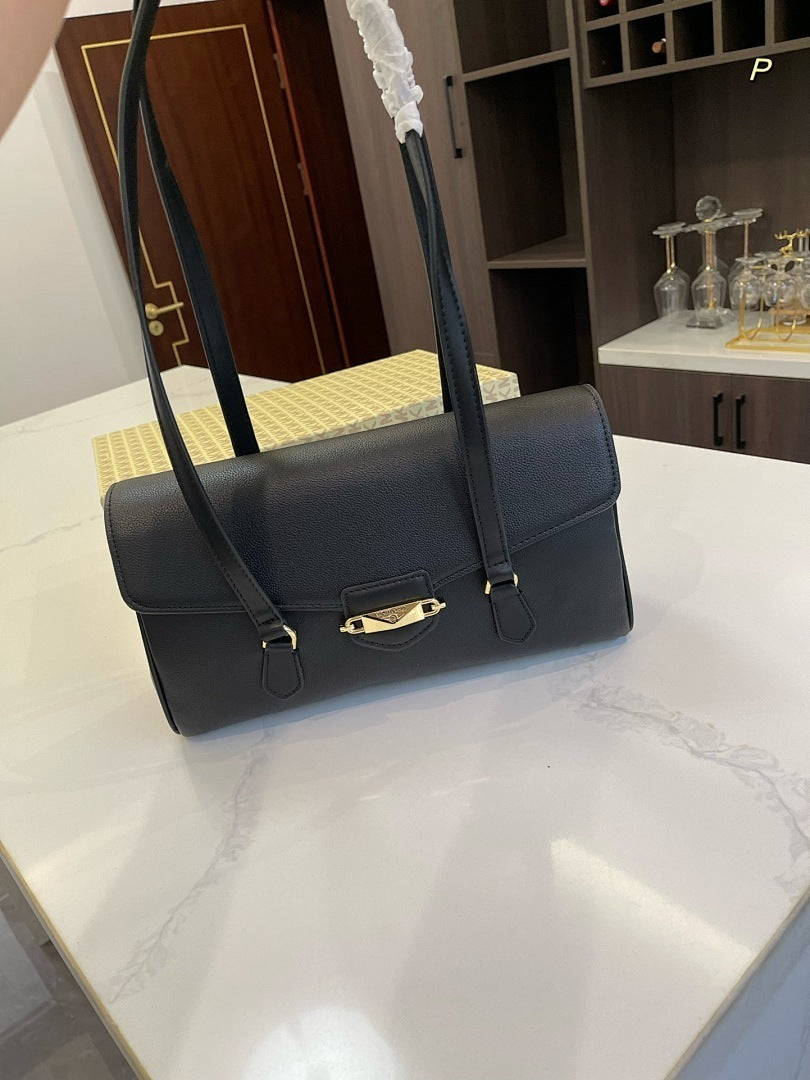 MICHAEL KORS LA BAG
