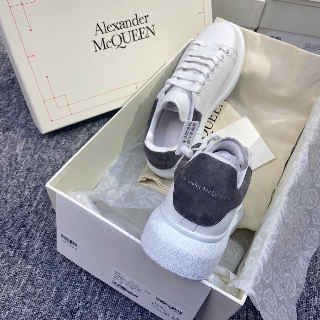 A MC QUEEN SAMT SNEAKER