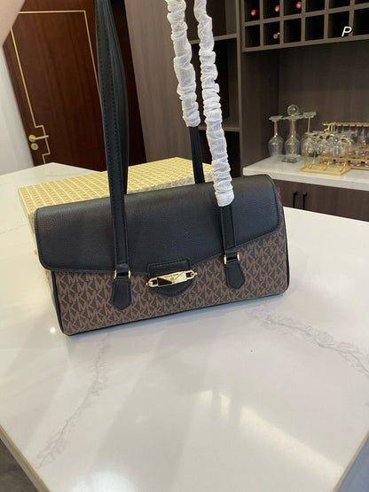 MICHAEL KORS LA BAG