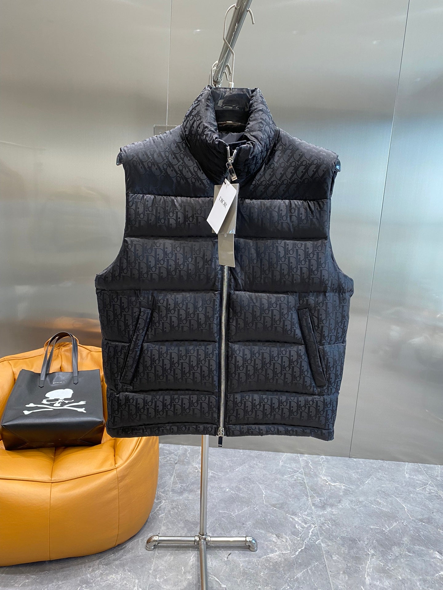 DIOR MONO VEST