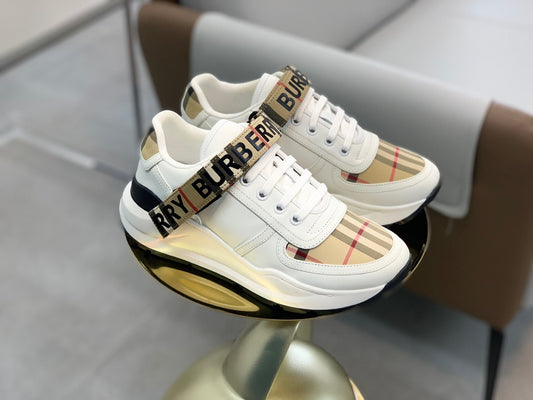 BURBERRY CLASSY SNEAKER