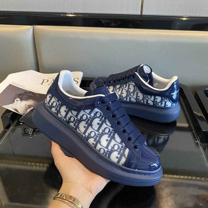 A MC QUEEN X DIOR SNEAKER